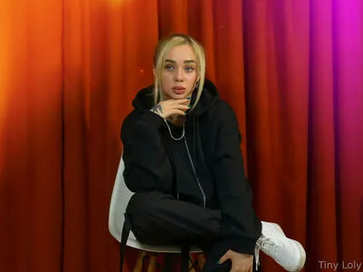 Tiny Loly OnlyFans Leaked Free Thumbnail Picture - #garfEMJGIH