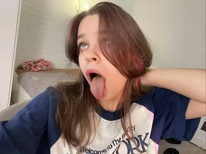 Tiny4 Kira1 OnlyFans Leaked Free Thumbnail Picture - #S60iMDZuaW