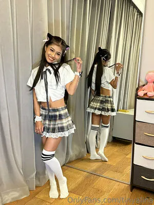 Tinyalinaa OnlyFans Leaked Free Thumbnail Picture - #RhFOAp5SUZ