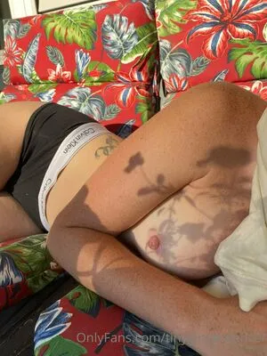 Tinygingerdancer OnlyFans Leaked Free Thumbnail Picture - #XpICAXpKtr
