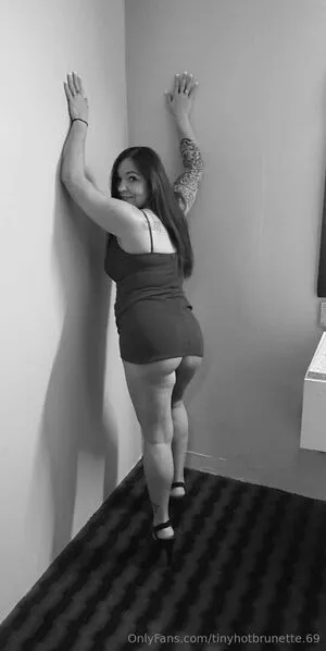Tinyhotbrunette OnlyFans Leaked Free Thumbnail Picture - #t4wfDZssap