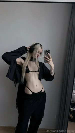 Tinyjoy OnlyFans Leaked Free Thumbnail Picture - #RxvcNhC9Ze