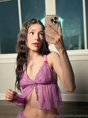 Tinykatrina OnlyFans Leaked Free Thumbnail Picture - #gvAuf7REot