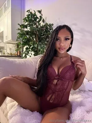 Tinymiaxxx OnlyFans Leaked Free Thumbnail Picture - #oSXnQ1V9sq