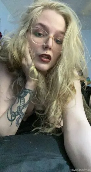 Tinyneondemon OnlyFans Leaked Free Thumbnail Picture - #UiIGptQ6YA