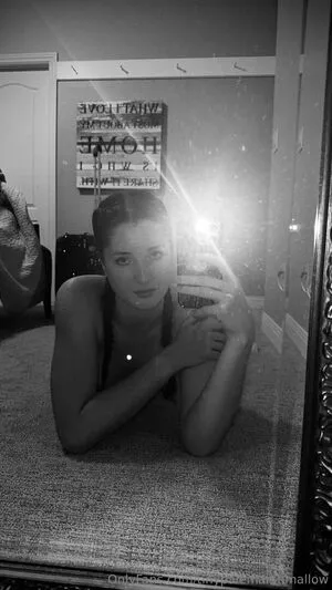 Tinypalemarshmallow OnlyFans Leaked Free Thumbnail Picture - #jgbxqB40qi