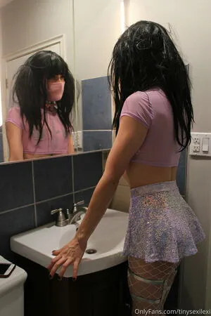 Tinysexilexi666 OnlyFans Leaked Free Thumbnail Picture - #AEG3SVAxyi