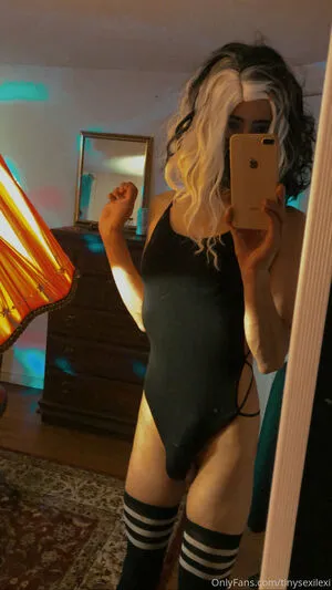 Tinysexilexi666 OnlyFans Leaked Free Thumbnail Picture - #oecS2Xhl1o