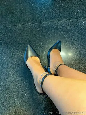 Tinyteen180 OnlyFans Leaked Free Thumbnail Picture - #F6IuV0cTic