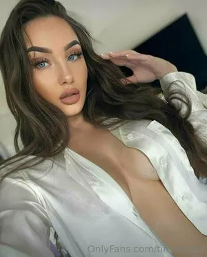 Tinytinaaa OnlyFans Leaked Free Thumbnail Picture - #YjbsMXVtt2