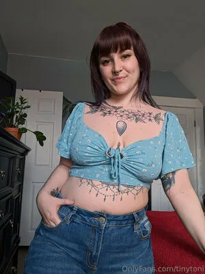 Tinytoni OnlyFans Leaked Free Thumbnail Picture - #3XoW5kfVqg