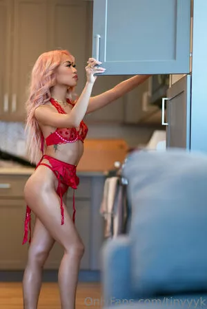 tinyyyk OnlyFans Leaked Free Thumbnail Picture - #06DoHAAjKh