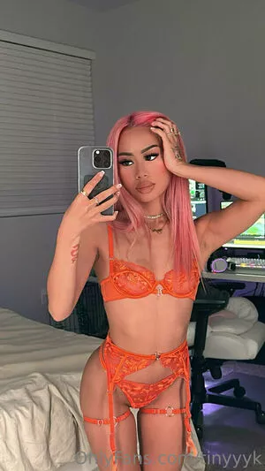 tinyyyk OnlyFans Leaked Free Thumbnail Picture - #0K5L79zxiv