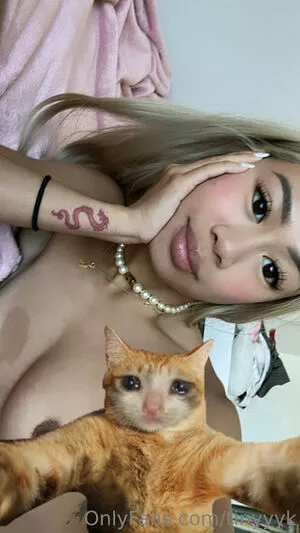 tinyyyk OnlyFans Leaked Free Thumbnail Picture - #JhGhyrieBv