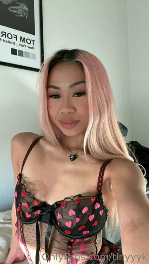 tinyyyk OnlyFans Leaked Free Thumbnail Picture - #Pj0QcJp9qY
