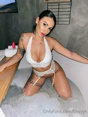 tinyyyk OnlyFans Leaked Free Thumbnail Picture - #f2oOe0Gjqr