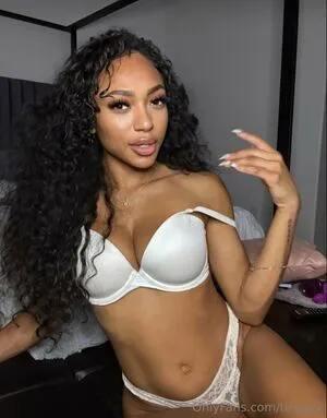 tinyyyk OnlyFans Leaked Free Thumbnail Picture - #fbPNRyTVFx