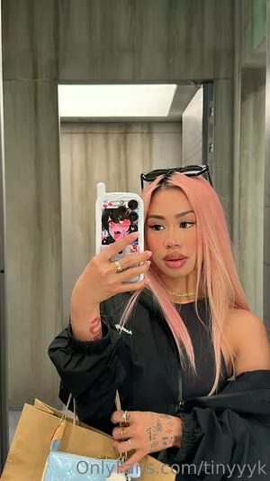 tinyyyk OnlyFans Leaked Free Thumbnail Picture - #hEmkar7amm