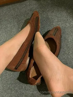 Tippystastytoes OnlyFans Leaked Free Thumbnail Picture - #5cC8c77W9r