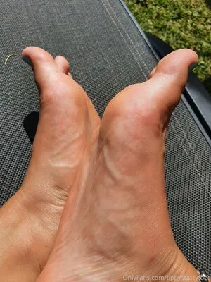 Tippystastytoes OnlyFans Leaked Free Thumbnail Picture - #CwFB9AxcwO