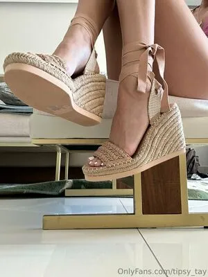 Tipsy Tay OnlyFans Leaked Free Thumbnail Picture - #hVENfetnHx