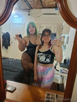 Tiranicarex OnlyFans Leaked Free Thumbnail Picture - #Q6zjPRgCSc