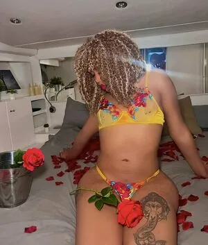 Tismeymielleuse OnlyFans Leaked Free Thumbnail Picture - #LCxDaZDAl4