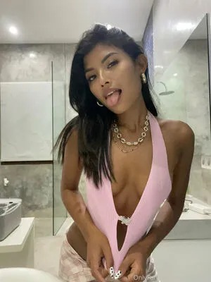 Titasaharaofficial OnlyFans Leaked Free Thumbnail Picture - #Xx7PYnEjyt