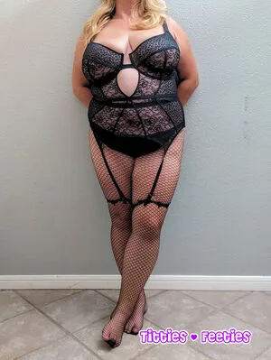 Tittiesandfeetiesfree OnlyFans Leaked Free Thumbnail Picture - #55rnbRC3vC