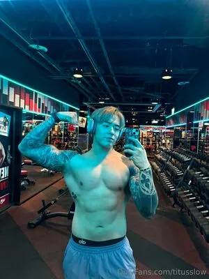 Titusslow OnlyFans Leaked Free Thumbnail Picture - #0qM5CNZPIe