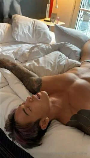 Titusslow OnlyFans Leaked Free Thumbnail Picture - #4mvJ7D7Rbr