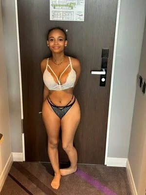 Tiyana OnlyFans Leaked Free Thumbnail Picture - #7gBDxEX19n