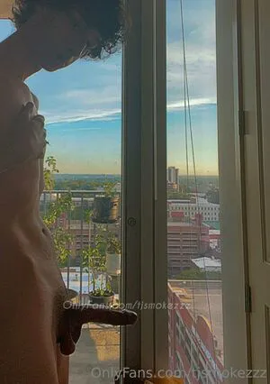 Tjsmokezzz OnlyFans Leaked Free Thumbnail Picture - #DoUanTR0ZF