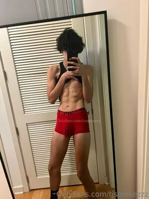 Tjsmokezzz OnlyFans Leaked Free Thumbnail Picture - #LdExNTAm1V