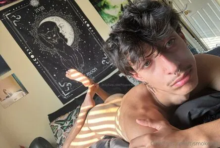 Tjsmokezzz OnlyFans Leaked Free Thumbnail Picture - #TGY8diFrpM