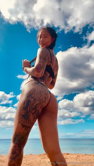 Tkhoneybun OnlyFans Leaked Free Thumbnail Picture - #FB5m56m3JP