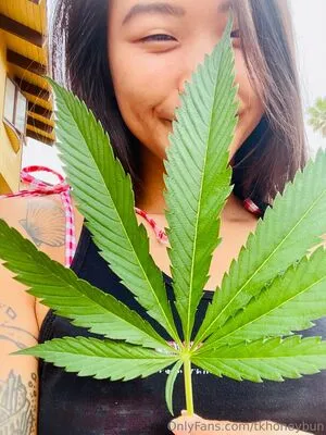 Tkhoneybun OnlyFans Leaked Free Thumbnail Picture - #MiRr6OxTLx