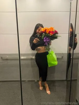 Tkhoneybun OnlyFans Leaked Free Thumbnail Picture - #td7V735ZJo