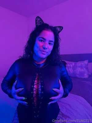 Tlngt25 OnlyFans Leaked Free Thumbnail Picture - #4jQf0evYET