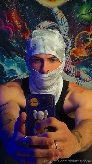 Tlointhevlone OnlyFans Leaked Free Thumbnail Picture - #LeK6oRjyzo