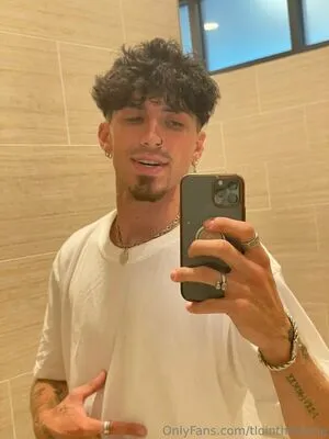 Tlointhevlone OnlyFans Leaked Free Thumbnail Picture - #djIrcuM7Fc