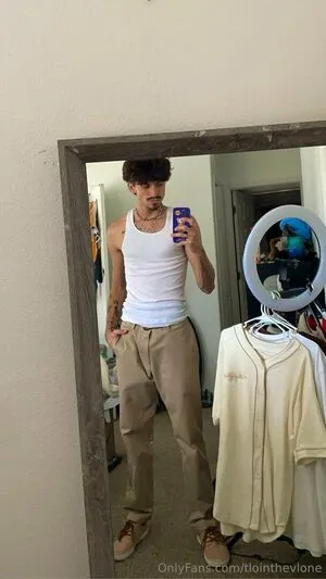 Tlointhevlone OnlyFans Leaked Free Thumbnail Picture - #qhlckAsOOM