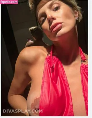 Tmara Bella OnlyFans Leaked Free Thumbnail Picture - #izeZ4VaaR3