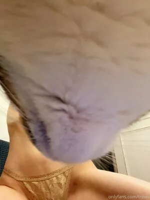 Tniwe OnlyFans Leaked Free Thumbnail Picture - #AGlml18IZg
