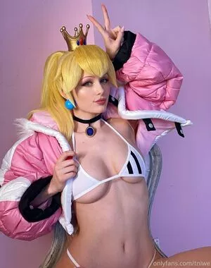 Tniwe OnlyFans Leaked Free Thumbnail Picture - #lD7kIKAGsx