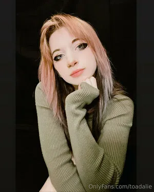 Toadalie OnlyFans Leaked Free Thumbnail Picture - #0IgaxBBGQa