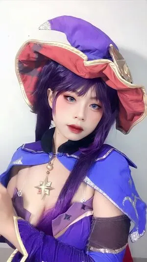 Tobeliie OnlyFans Leaked Free Thumbnail Picture - #4KZaMIJCrX