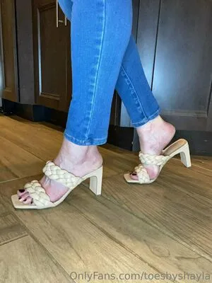 Toesbyshayla OnlyFans Leaked Free Thumbnail Picture - #UzbgOh1xtR
