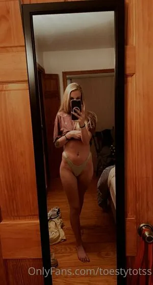 Toestytotss OnlyFans Leaked Free Thumbnail Picture - #A0l5mffZ5y