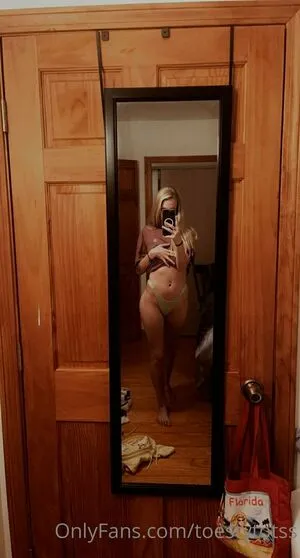 Toestytotss OnlyFans Leaked Free Thumbnail Picture - #g1pAojpv7g